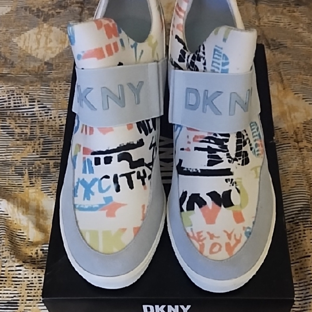 DKNY Wedge Shoes White Graffiti Slip-On Sneakers with Pastel Accents
